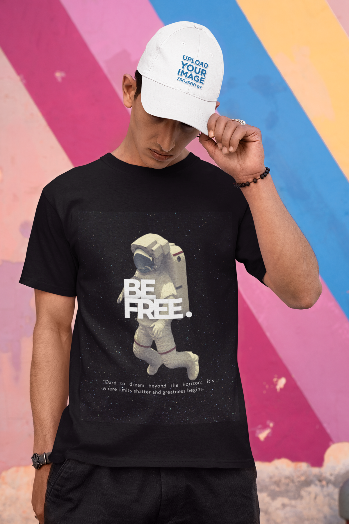 Be Free : Unisex Softstyle T-Shirt